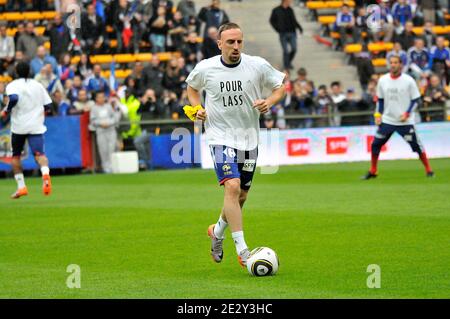 France's Franck Ribery during International Friendly soccer match, France (French national football team) vs Costa Rica at Bollaert Stadium in Lens, northern France on May 26 2010, as part of France preparation for the upcoming World Cup soccer 2010 in South Africa. France won 2-1. Photo by Thierry Plessis/ABACAPRESS.COM Stock Photo