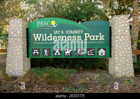 Park entrance sign - Jay B. Starkey Wilderness Park Stock Photo