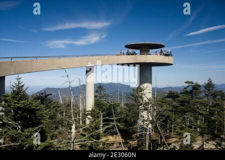 NC00148-00...NORTH CAROLINA - Observation tower of Clingmans Dome along the Appalachian trail on the North Carolina Tennessee border in Great Smokey M Stock Photo