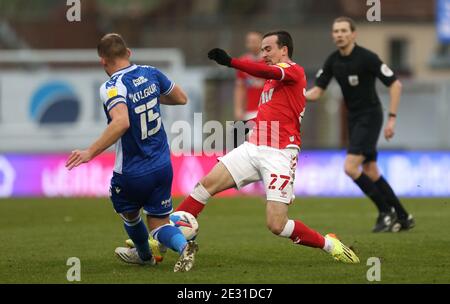 Charlton Athletic's Liam Millar (right) and Bristol Rovers' Alfie Kilgour (left) battle for the ball, during the Sky Bet League One match at The Memorial Stadium, Bristol. Stock Photo