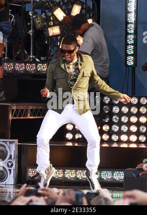 Singer Usher performs on GMA's Concert Series at Rumsey Playfield in New York City, NY, USA on August 20, 2010. Photo by Donna Ward/ABACAPRESS.COM Stock Photo