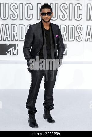 Usher attends the 2010 Video Music Awards at the Nokia Theatre in Los Angeles, California on September 12, 2010. Photo by Lionel Hahn/ABACAPRESS.COM. (Pictured: Usher) Stock Photo