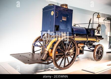 STUTTGART, GERMANY, 2019: Vintage retro old classic car bus Mercedes-Benz at the exposition of Mercedes-Benz Museum Stock Photo