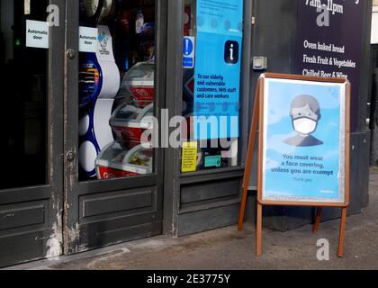 London, UK. 17th Jan, 2021. Supermarkets get tough with those seeking to avid wearing masks on their premises. Credit: Brian Minkoff/Alamy Live News Stock Photo