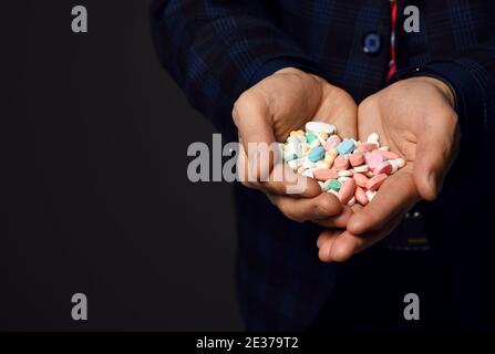 Throwing away pills hi-res stock photography and images - Alamy