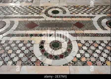 Italy, Rome, church of Santa Maria in Ara Coeli, cosmatesque floor Stock Photo