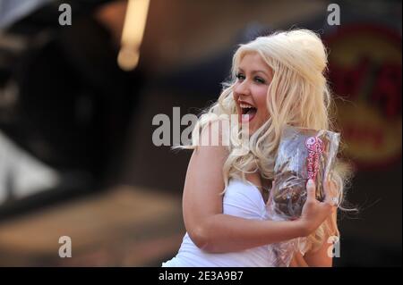 Singer Christina Aguilera is honored with the 2,423rd Star on the Hollywood Walk of Fame in Hollywood, Los Angeles, CA, USA on November 15, 2010. Photo by Lionel Hahn/ABACAPRESS.COM Stock Photo