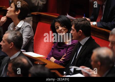 Newly appointed French Junior Minister for Youth and Voluntary Organizations Jeannette Bougrab and French Junior Minister for Housing Benoist Apparu are pictured during the weekly session of the questions to the new government at the French National Assembly in Paris, France on November 16, 2010. Photo by Mousse/ABACAPRESS.COM Stock Photo