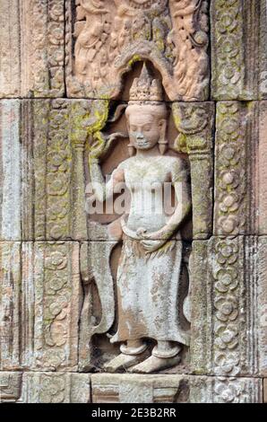 Wall carving with woman dancer apsara in Nokor Bachey Pagoda (Wat Nokor), Kampong Cham, Cambodia Stock Photo