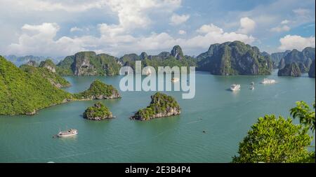 Picturesque sea landscape. Ha Long Bay, Vietnam Stock Photo