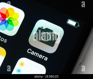 Camera app icon on Apple iPhone screen Stock Photo
