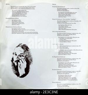 Jethro Tull: 1972. double LP inner booklet - titles and musicians 3&4: Living In The Past Stock Photo
