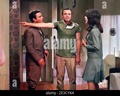 LUV 1967 Columbia Pictures film with from left Peter Falk, Jack Lemmon, Nina Wayne. Stock Photo