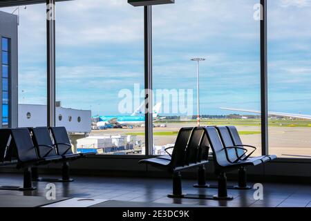 Amsterdam, Netherlands, 30/09/20. Amsterdam Airport Schiphol (AMS) terminal with empty seats and no passengers during coronavirus COVID-19 pandemic. Stock Photo