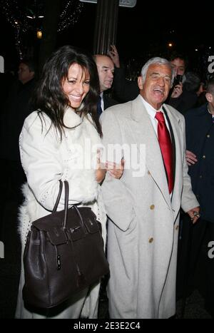 French movie legend Jean-Paul Belmondo and his new girlfriend Barbara Gandolfi pose during the premiere of his latest film, 'Un homme et son chien' at te Gaumont Marignan theater in Paris, France on January 13, 2009. Photo by Denis Guignebourg/ABACAPRESS.COM Stock Photo