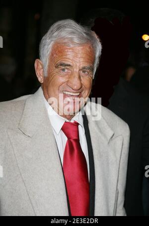 French movie legend Jean-Paul Belmondo poses during the premiere of his latest film, 'Un homme et son chien' at te Gaumont Marignan theater in Paris, France on January 13, 2009. Photo by Denis Guignebourg/ABACAPRESS.COM Stock Photo