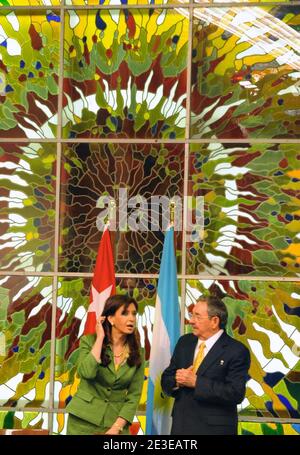 Cuban leader Raul Castro receives Argentina's President Cristina Fernandez de Kirchner in Havana, Cuba on January 21, 2009. Photo by Argentine Presidency/Handout/ABACAPRESS.COM Stock Photo