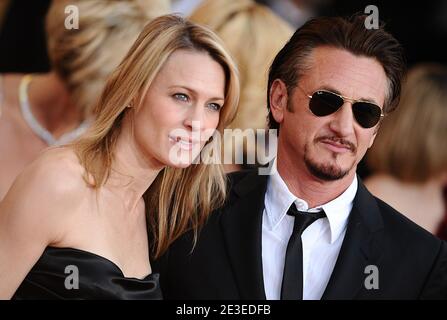 Robin Wright Penn and Sean Penn arriving for the 15th Annual Screen Actors Guild Awards ceremony, held at the Shrine auditorium in Los Angeles, CA, USA on January 25, 2009. Photo by Lionel Hahn/ABACAPRESS.COM Stock Photo