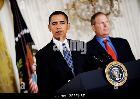 US President Barack Obama speaks as Honeywell Chairman and CEO David Cote listens on the economy following a meeting with business leaders at the White House in Washington, DC, USA, January 28, 2009. Photo by Olivier Douliery/ABACAPRESS.COM Stock Photo