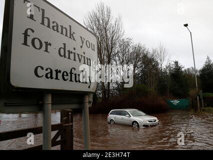 Hathern, Leicestershire, UK. 19th January 2021. UK weather. A car stands stranded in flood water after a warning that Storm Christoph is set to bring widespread flooding to parts of England. Credit Darren Staples/Alamy Live News. Stock Photo