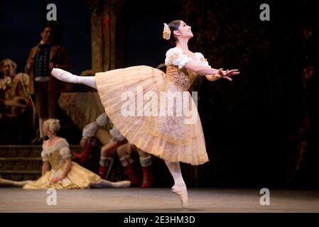 Ballet dancer in arabesque pose Stock Photo