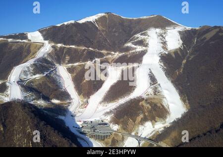 Beijing, China. 19th Jan, 2021. Aerial photo taken on Jan. 19, 2021 shows the National Alpine Skiing Center in Yanqing District, Beijing, capital of China. Credit: Zhang Chenlin/Xinhua/Alamy Live News Stock Photo