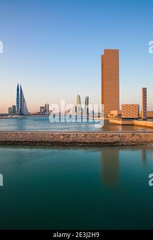 Bahrain, Manama, View of Bahrain Bay - Bahrain Financial Harbour, Harbour Towers, Four Seasons Hotel and Bahrain World Trade Center Stock Photo