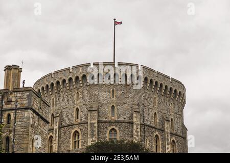 the-round-tower-inside-windsor