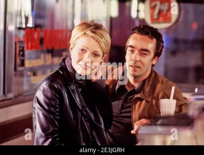 SLIDING DOORS 1998 Miramax/Paramount Pictures film with Gwyneth Paltrow an John Hannah Stock Photo