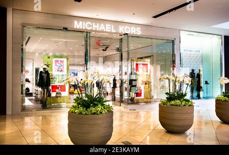 Michael kors usa store store