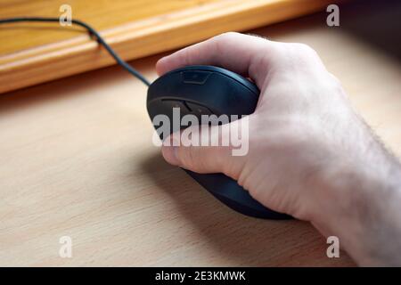 Vertical Ergonomic Optical Mouse For Carpal Tunnel Syndrome Prevention Stock  Photo - Alamy