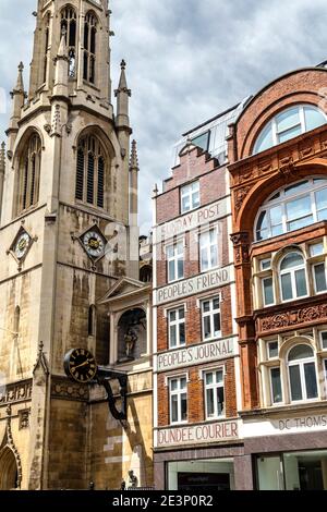 The Sunday Post building in Fleet Street next to St-Dunstan-in-the-West church, London, UK Stock Photo