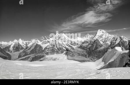 Nepal. Himalayan mountains in monochrome in the Sagarmatha National Park of the Solu Khumbu valley of Mount Everest in Nepal, With panoramic view of Mount Everest seen here from Mount Meru Stock Photo