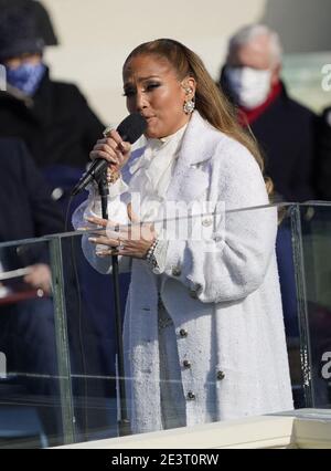 Washington DC, USA. 20th Jan, 2021. Jennifer Lopez performs prior to United States President Joe Biden taking the Oath of Office as the 46th President of the US at the US Capitol in Washington, DC on Wednesday, January 20, 2021. Photo by Chris Kleponis/CNP/ABACAPRESS.COM Credit: Abaca Press/Alamy Live News