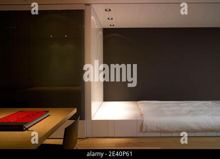 Enric Rovira home studio Barcelona by Francesc Rif 12/2005, wohnung, apartment, dwelling, appartamento, vivienda, piso, buero, bureau, office, uffici Stock Photo