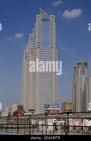 Park Towers, Shinjuku, Tokyo (Top floors: Park Hyatt Hotel)      Architect: Kenzo Tange