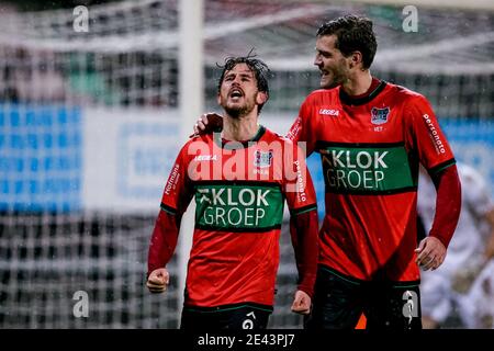 NIJMEGEN, NETHERLANDS - JANUARY 21: (L-R): Arian Kastrati of Fortuna  Sittard disappointed after defeat in extra time (3:2) during the Dutch KNVB  Cup m Stock Photo - Alamy