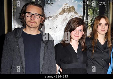 Lorant Deutsch, Manon Tournier and Sara Forestier attending the premiere of ' Humains ' at the UGC Cine Les Halles in Paris, France on April 17, 2009. Photo by Giancarlo Gorassini/ABACAPRESS.COM Stock Photo