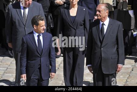 French President Nicolas Sarkozy and former president Jacques Chirac attend the funeral ceromy of former minister Yvon Bourges at the Invalides, in Paris, France, on April 23, 2009. Photo by Christophe Guibbaud/ABACAPRESS.COM Stock Photo