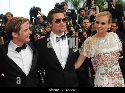 Brad Pitt, Diane Kruger and Daniel Bruhl arriving for the screening of 'Inglourious Basterds' during the 62nd Cannes Film Festival at the Palais des Festivals in Cannes, France on May 20, 2009. Photo by Nebinger-Orban/ABACAPRESS.COM Stock Photo