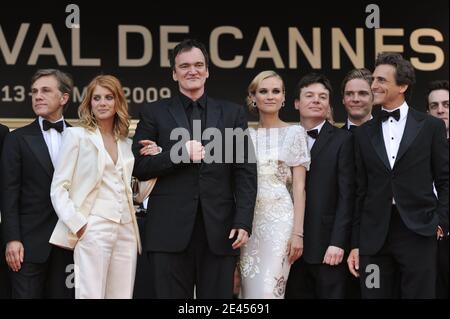 Melanie Laurent, Quentin Tarantino, Diane Kruger, Mike Myers,Daniel Bruhl arriving for the screening of 'Inglourious Basterds' during the 62nd Cannes Film Festival at the Palais des Festivals in Cannes, France on May 20, 2009. Photo by Nebinger-Orban/ABACAPRESS.COM Stock Photo