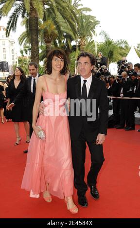 Francois Cluzet and his wife Valerie Bonneton arriving for the screening of 'A l'Origine' during the 62nd Cannes Film Festival at the Palais des Festivals in Cannes, France on May 21, 2009. Photo by Nebinger-Orban/ABACAPRESS.COM Stock Photo