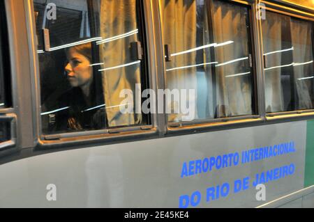 Relatives of air crash's victims of the flight Air France inside a bus in the restricted area of the airport Tom Jobim in Rio de Janeiro, Brazil, on June 1, 2009. The consul Goisbault says that the air crash happened in the middle of the Atlantinc is the worst air crash of French airline. Photo by Giuseppe Bizzarri/ABACAPRESS.COM Stock Photo