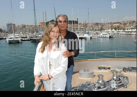 EXCLUSIVE - Roberto Cavalli and his wife Eva Duringer posing aboard on their yacht in the harbour of Cannes during the 62nd International Cannes Film Festival in Cannes, France on May 19, 2009. Photo by Nebinger-Orban/ABACAPRESS.COM Stock Photo