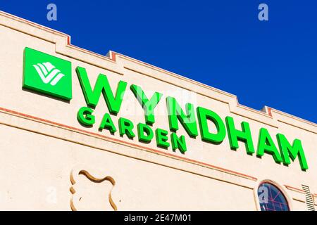 Wyndham Garden sign on the hotel building facade. - San Jose, California, USA - 2020 Stock Photo