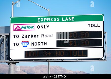 FasTrak express lane sign. FasTrak is an electronic toll collection ETC system on toll roads, bridges, and high-occupancy toll lanes in California - S Stock Photo