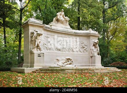 Monument to Fallen of Belgian Colonial Effort in Parc du Cinquantenaire – Jubelpark. Brussels. Belgium Stock Photo