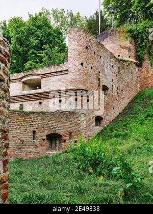 Bastion, citations, defense system, city wall, clinker wall, brick wall, city moat, fortification, historic old town, historical, old town, monument, monument site, listed, place of interest