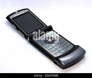 open motorola phone