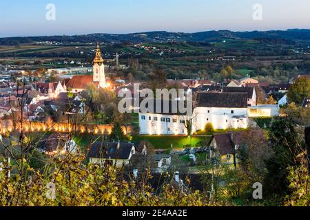 Hartberg, vineyard, church St. Martin, Schloss Hartberg Castle, Steirisches Thermenland - Oststeiermark (Eastern Styria), Steiermark / Styria, Austria Stock Photo